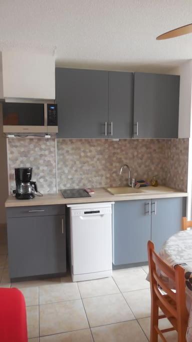 Appartamento Agreable T3, Bormes Les Mimosas Esterno foto